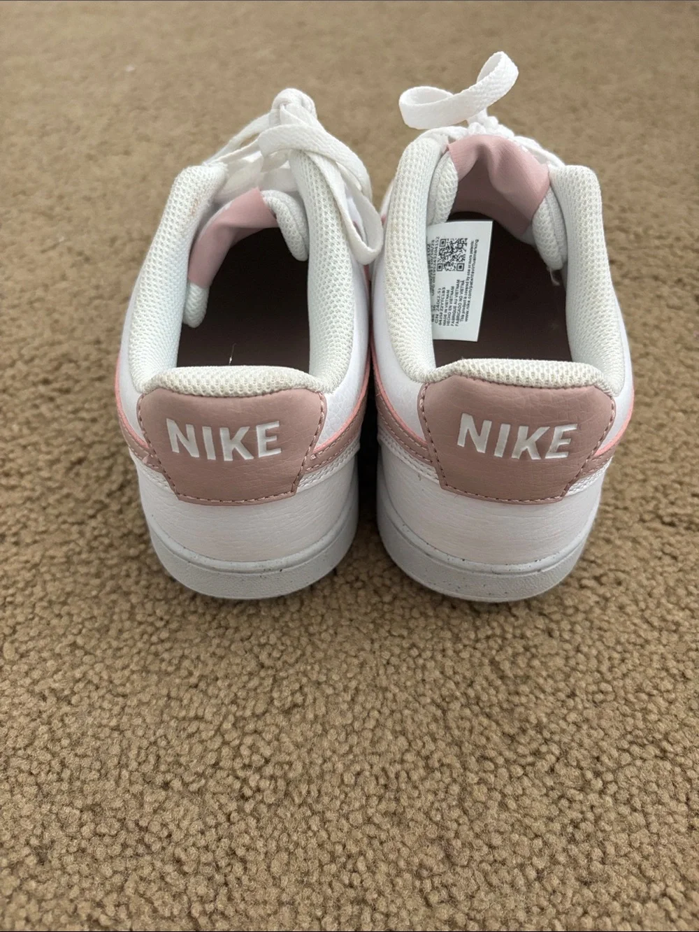 Nike sporty breathability